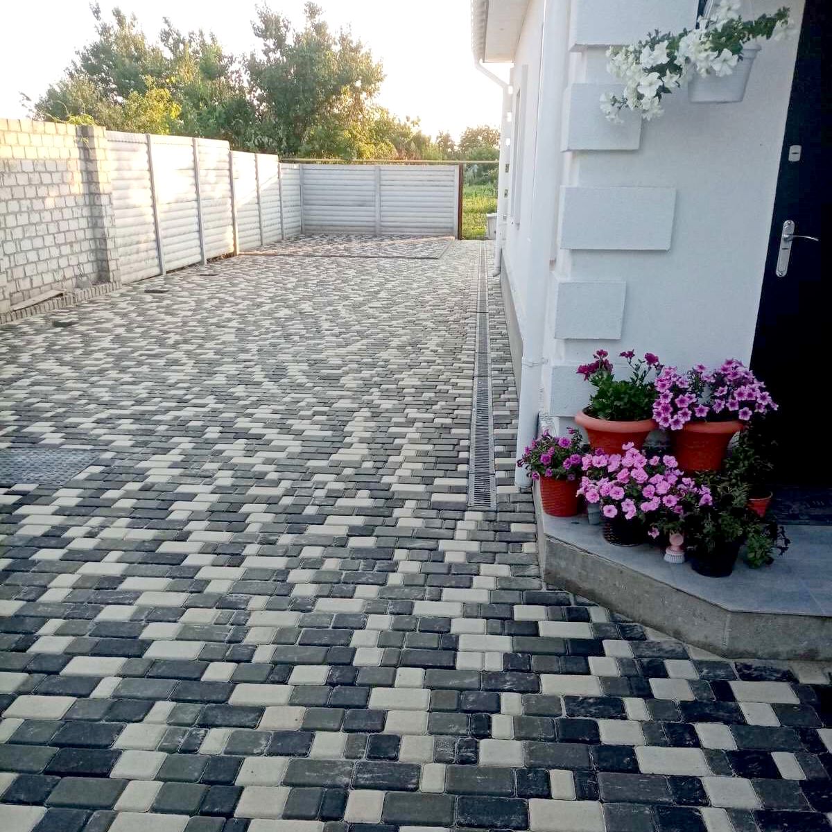 Тротуарна плитка